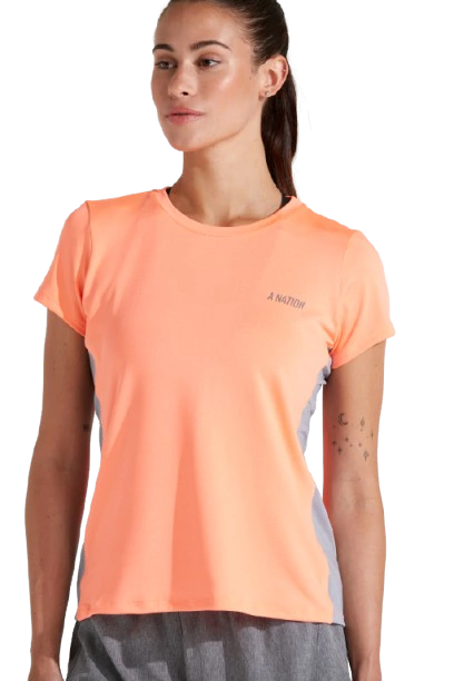 REMERA MUJER ANUKIS ORANGE DARK GREY - comprar online