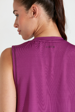 Imagen de MUSCULOSA MEDEA FUCSIA