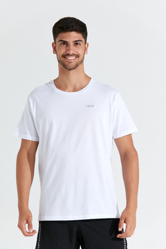 REMERA HOMBRE BASIC WHITE - comprar online