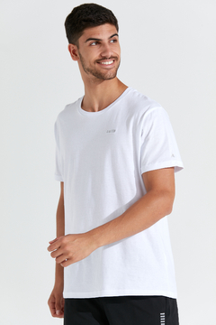 REMERA HOMBRE BASIC WHITE - tienda online