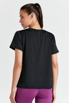Imagen de REMERA ATRIX BLACK