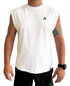 MUSCULOSA HOMBRE BOXY FIT KOBANT WHITE - comprar online