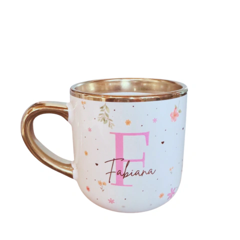 Caneca Personalizada com Letra e Nome