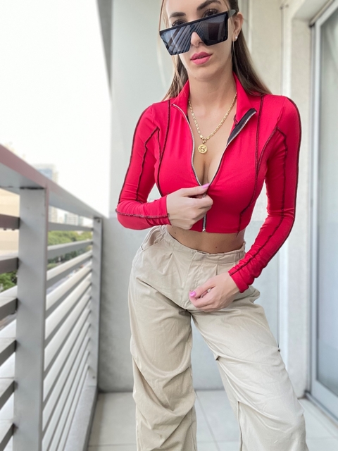Top polera ferrari