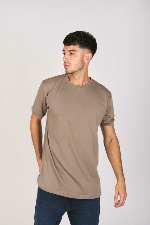 Remera MILE