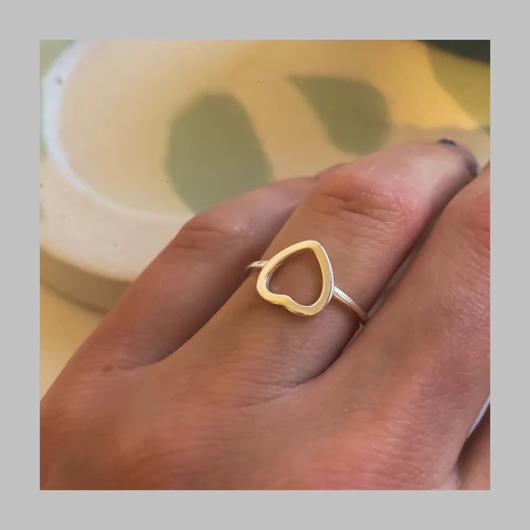 #468 - Anillo corazón calado