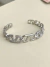 Bracelete V cravejado prime banhado no prata