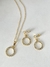 Colar círculo com pedrinhas banhado a ouro18k