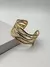 Bracelete largo organico vazado banhado a ouro 18k
