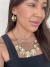 Colar medalhas riscadas G banhado a Ouro18k - comprar online