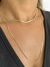 Colar Choker coleira de fita fina craquelada banhado a ouro 18k na internet