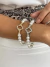Pulseira pérolas e trevo cravejado banhado a prata - comprar online