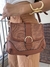 Bolsa estilo boho chic marrom chocolate com fivela dourada - comprar online