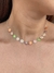 Choker margaridas coloridas banhado a ouro18k