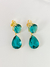 Brinco com duas pedras formato de gotas verde esmeralda banhado a ouro 18k