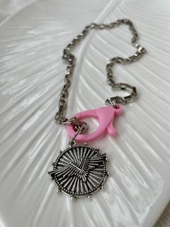 C014 collar cuadruple en tonos de verdes y rosas en internet