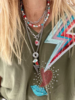 Imagen de C012 collar cuádruple en celestes y colorados