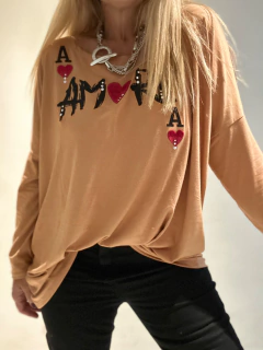 MLA37 Remeron de modal beige subido cartas - Tu Guiseppa