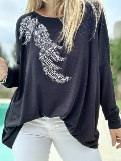 MLA3 Remeron de modal negro con maxi hojas en mini strasses