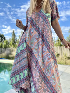 V2753 vestido de seda de india estampado en salmón, verdes y celestes en internet