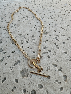 C043 Collar cuádruple en dorados con beiges y manteca - Tu Guiseppa