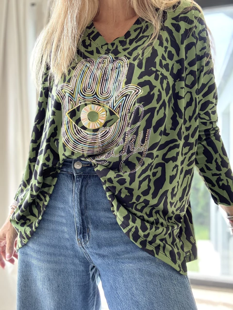 MGA14 Remeron de modal gamuzado print en verde con maxi mano