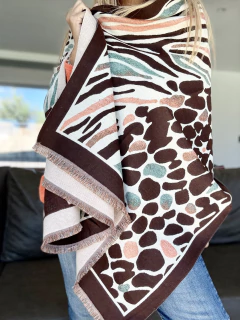 MBL31 Maxi bufandon de lanilla reversible tramada en marrones con verdes y salmón - tienda online