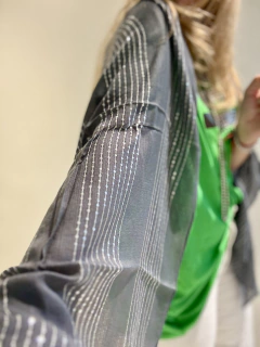 PAS47 Pashmina de poliester y algodón gris con mini lentejuelas plata - Tu Guiseppa