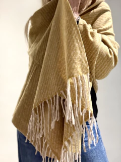 MBL20 bufandon de lana melange con amarillo