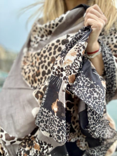 PAS28 Maxi Pashmina de algodón de india con maxi tigres - Tu Guiseppa