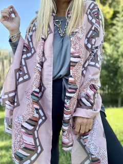 Imagen de PAS124 Pashmina estampada en zigzag en tonos rosas con beiges