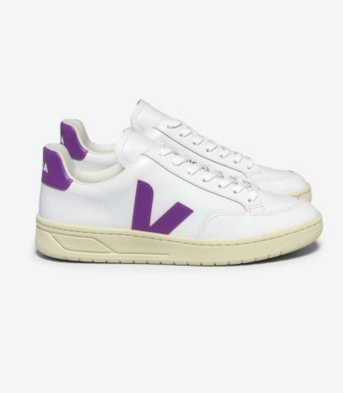 V-12 LEATHER EXTRA WHITE COSMOS - comprar online