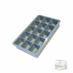Imagen de Cubetera de silicona para 15 cubos de hielo de 3.5cm