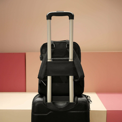 Mochila Ionify Urbana Air Negra Puerto Usb Impermeable - Ionify | Tienda oficial