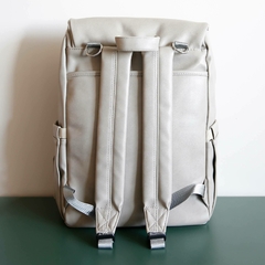 Mochila Maternal Ionify Ur Classic Gris Cambiador Porta Mamadera en internet