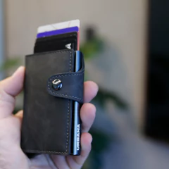 Billetera Ionify Urbana W con Gatillo y Protección RFID Gris - comprar online