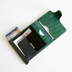Billetera Ionify Urbana W con Gatillo y Protección RFID Croc Verde en internet