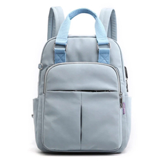 Mochila Ionify Urbana Air Celeste Puerto Usb Impermeable