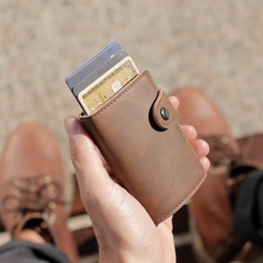 Billetera Ionify Urbana W con Gatillo y Protección RFID Marrón - comprar online