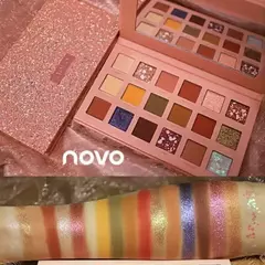 NOVO- CRYSTAL PALETA DE 18 SOMBRAS