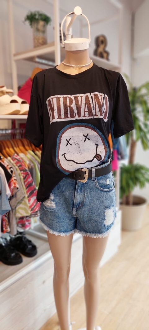 Remera Nirvana