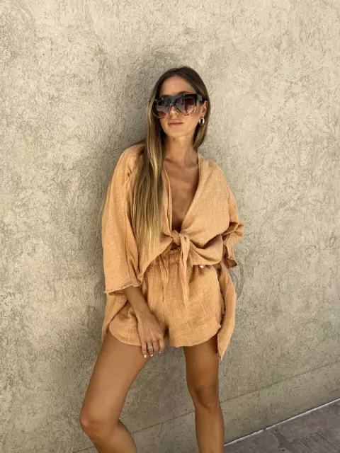 Short Simone