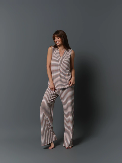 Calça Comfy Tricot Listra - Areia - comprar online