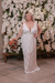 Vestido longo com rendas de flores para casamentos