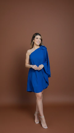 Vestido meigo, azul royal com detalhes em flores no ombro (flora) - comprar online