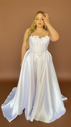 Vestido Para Noiva, Acinturado, Tomara Que Caia, Com Aplicações De Flores Delicadas (Tiana) - comprar online