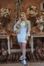 VESTIDO BRANCO MANGA LONG DE RENDAS COM DETALHES EM TULE ( PATO) com avaria - comprar online