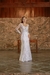 Vestido de noiva bordado, semi sereia com lindos detalhes, meigo, romântico e atemporal (luxury) na internet