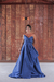 vestido longo azul royal de chic, chic, tomara que caia, com detalhes (fashionista) na internet