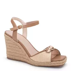 Sandália Plataforma Violet Fivelas Lia Line - comprar online